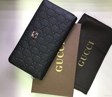 Gucci Leather Wallet  Портмоне